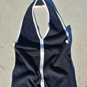 Halter top black and white knit material